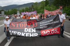 blockade-1001