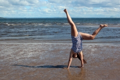 Kopfüber am Strand - 35 Punkte, Petra Hillebrand